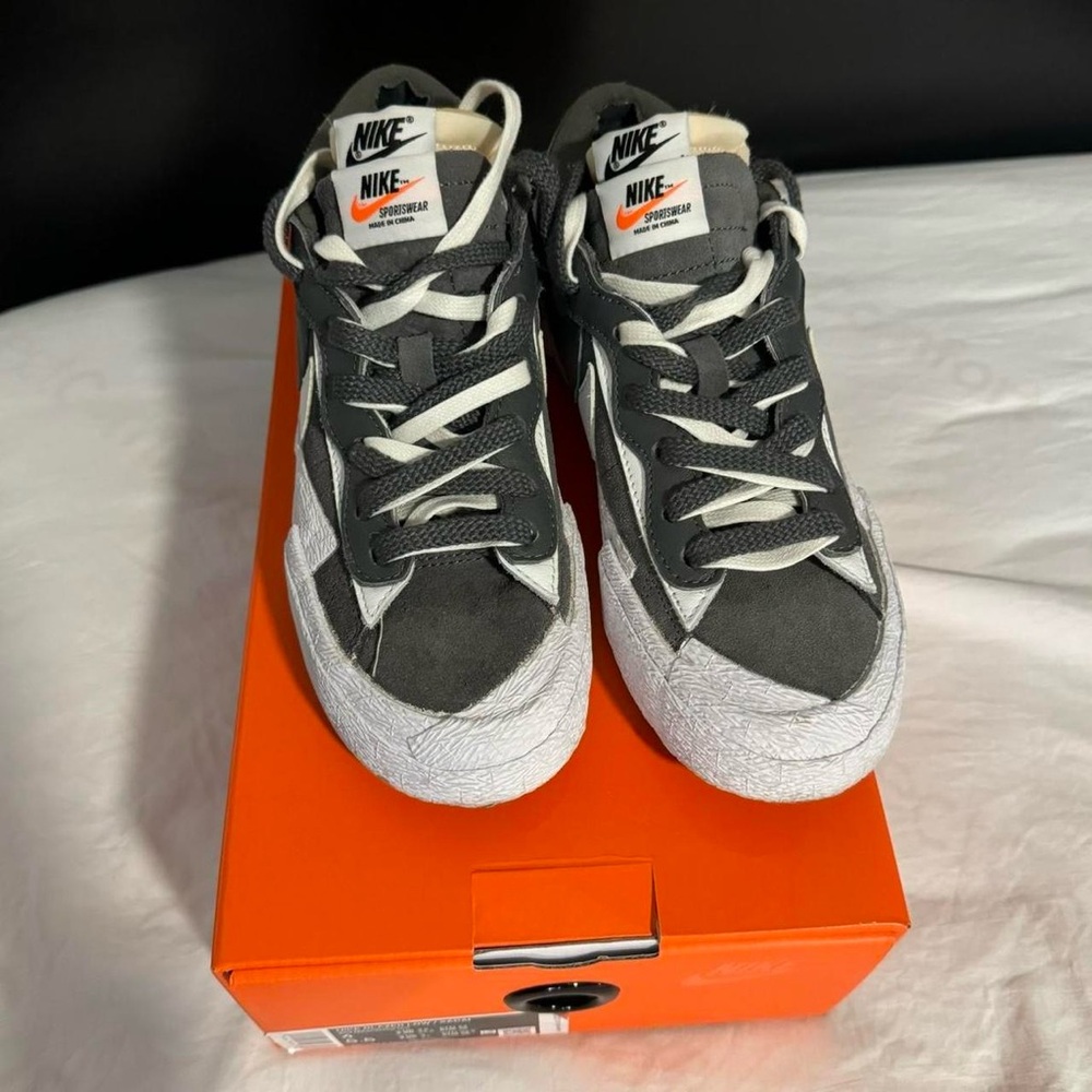 nike blazer low sacai